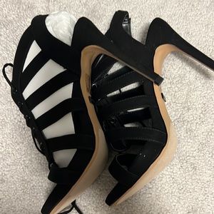 Bebe Bethh black wrap up casual heels